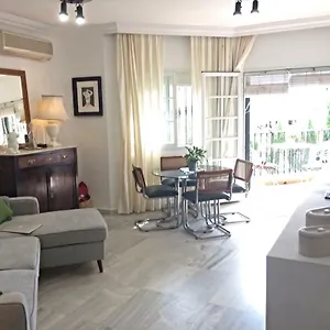 https://frente-al-mar-benalmadena.hotelsinnerja.org